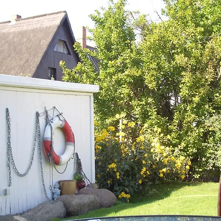 Kaptein Meyer Apartman *